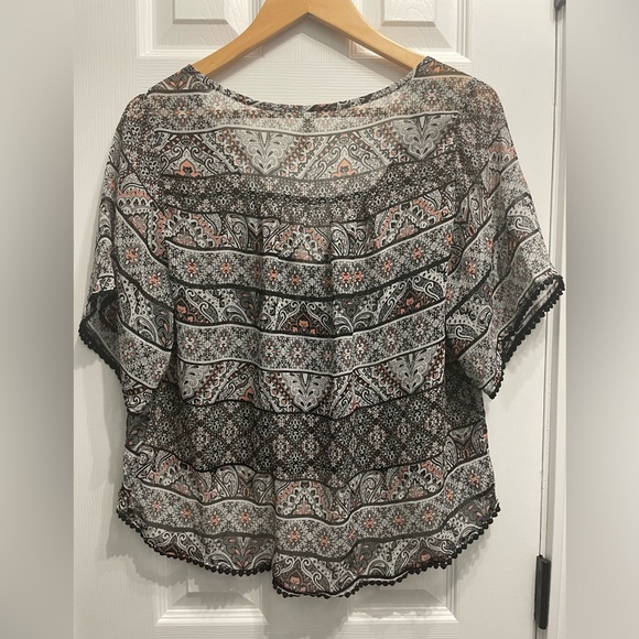 Mudd Women's Paisley Sheer Top Shirt Medium Y2K Black Soft Rose Boho Festival - Picture 12 of 16